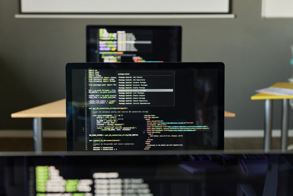 computers on desks 2026 01 09 00 43 26 utc